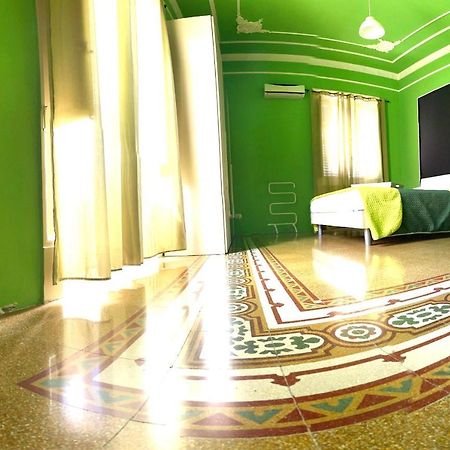 Bohème B&B al centro di Palermo Esterno foto