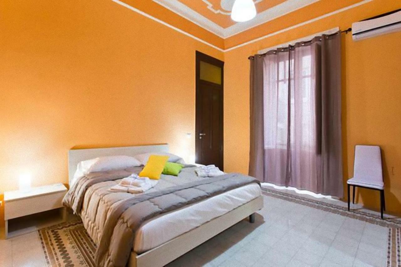 Bohème B&B al centro di Palermo Esterno foto